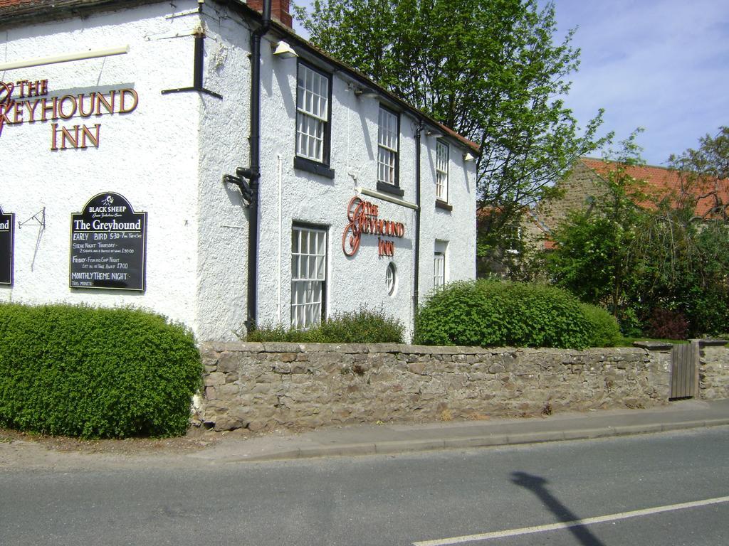 The Greyhound Inn Bedale Exterior foto